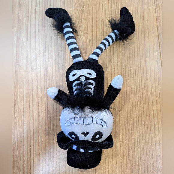 Sitting MR SKULL Skeleton Plush Doll - Picture 4 of 11